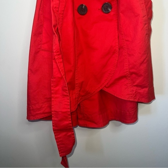 Cabi Poppy Red Runway High Low Button Front Sleeveless Trench Jacket Size 12 - Picture 9 of 10